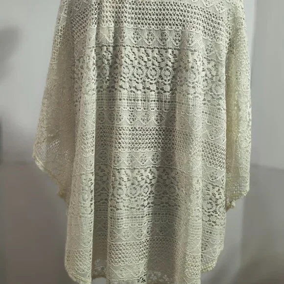 New Directions Lace Overlay Women's Blouse Size 2 XL Cream New with Tags - Picture 3 of 9